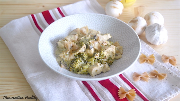 recette-plat-pate-pasta-complet-crème-poulet-champigonn-broclois-legume-moutarde-ail-basilic-