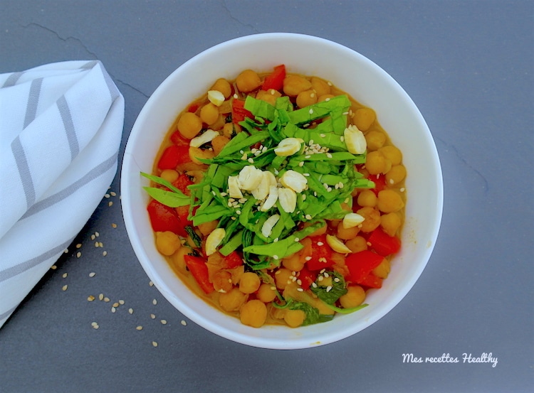recette healthy - Curry de pois chiches aux pousses d'épinards