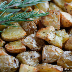 recette-pommes de terre au four-ail-herbes de Provence-romarin-thym-facile-rapide-patate-croustillante-frite