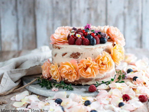 Layer Cake Fourre A La Creme De Framboisepour Les Anniversaires