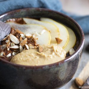 recette healthy-porridge au chocolat-beurre de cacahuète-bowl cake-poire-peanut butter-gruau
