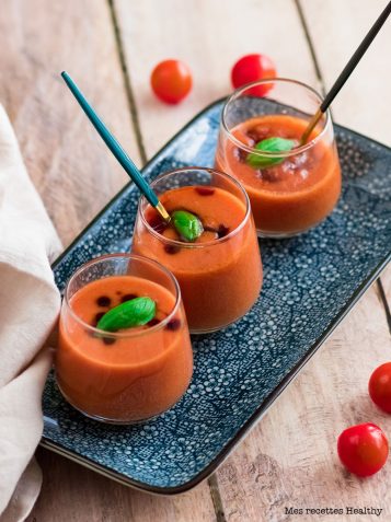 Soupe froide à la tomate et au vinaigre balsamique