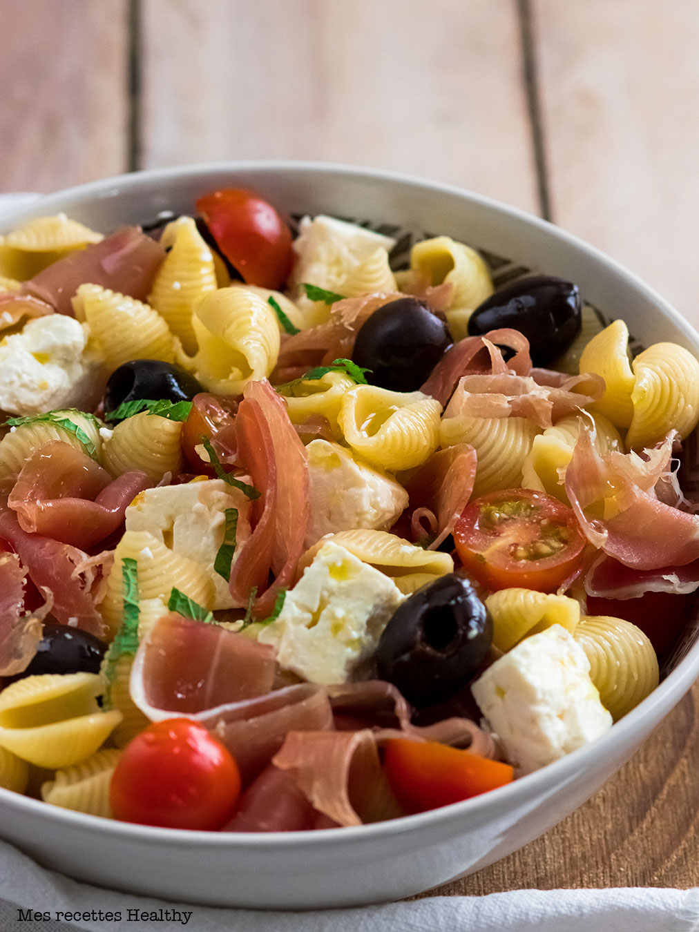 recette healthy-salade -pâte-fromage-feta-olive-salade de pâte jambon fromage