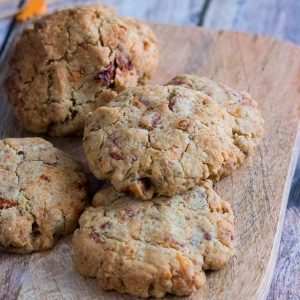 recette healthy-cookie-tomate sechee-herbe-biscuit