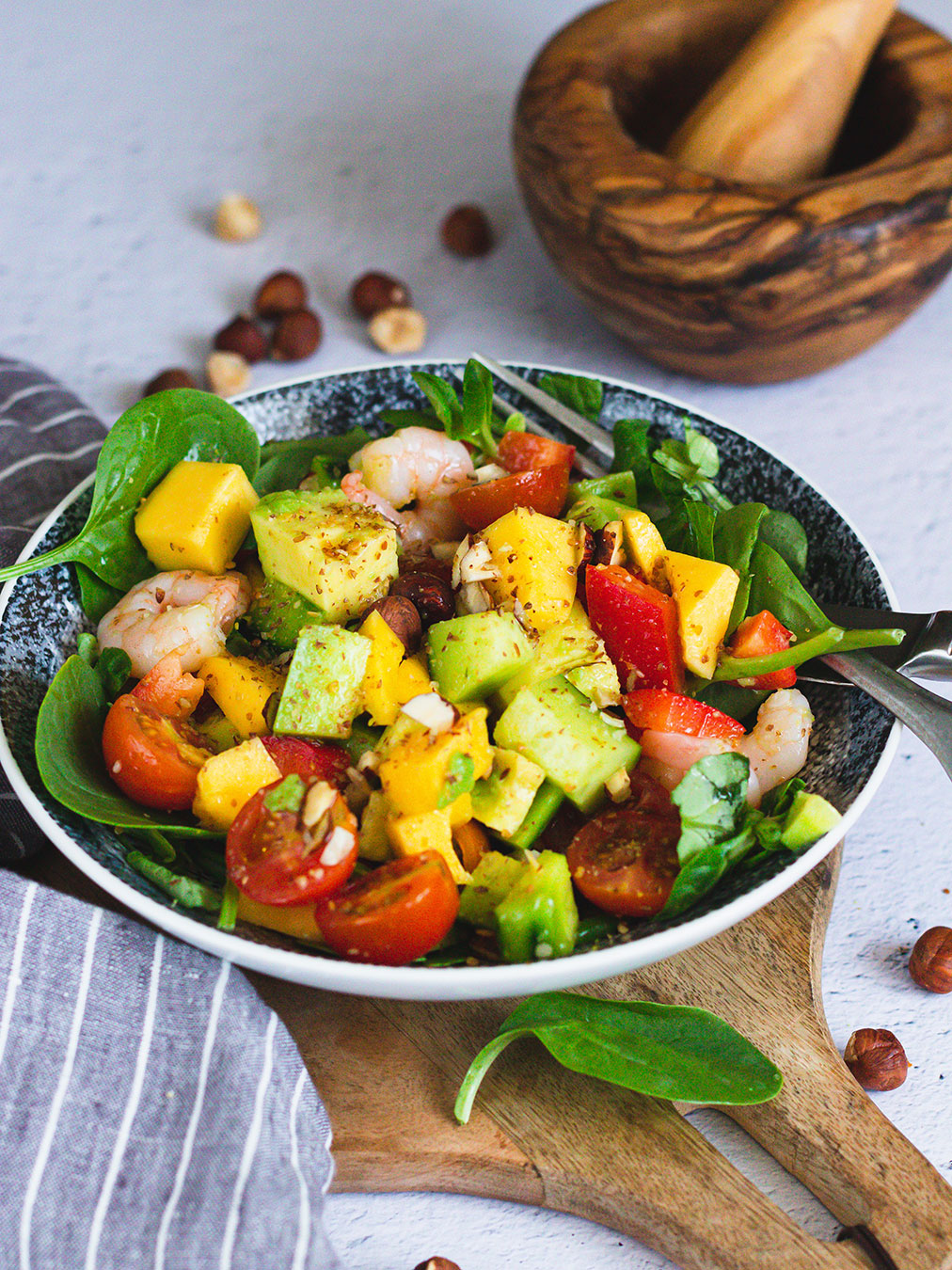 recette healthy - Salade mangue, avocat aux crevettes