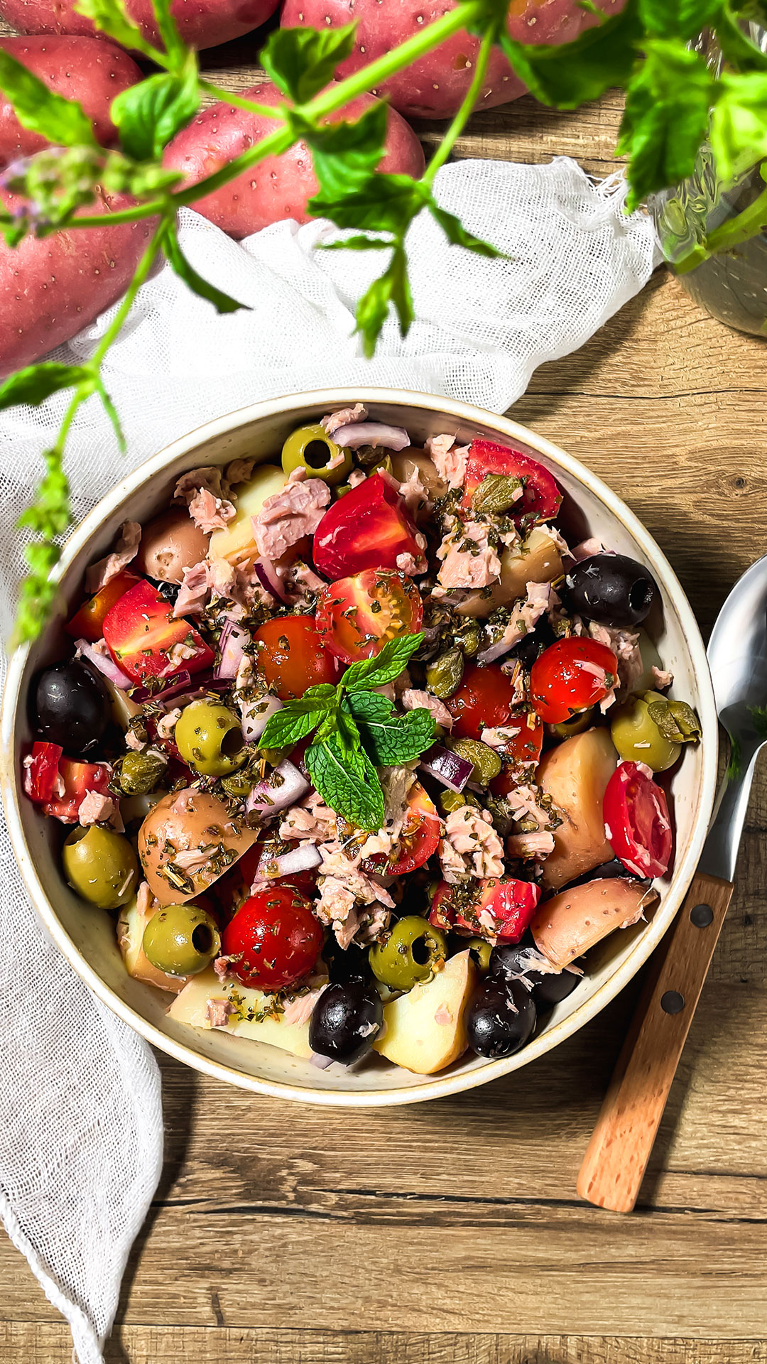 recette healthy - Salade de pâte au thon et pomme de terre aux olives facile 