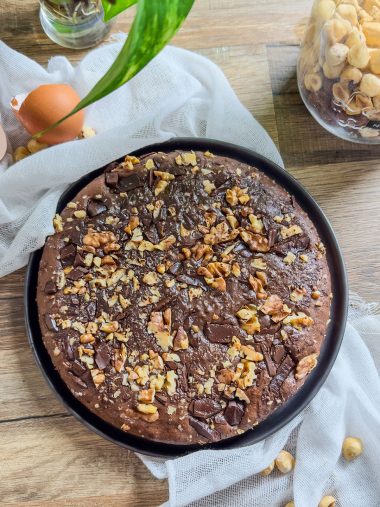 Gâteau au chocolat et noisettes