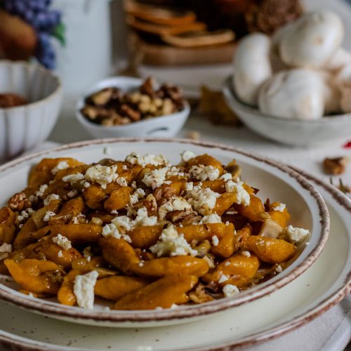 recette healthy -Gnocchis au potiron sans pomme de terre à la fêta, noix et miel