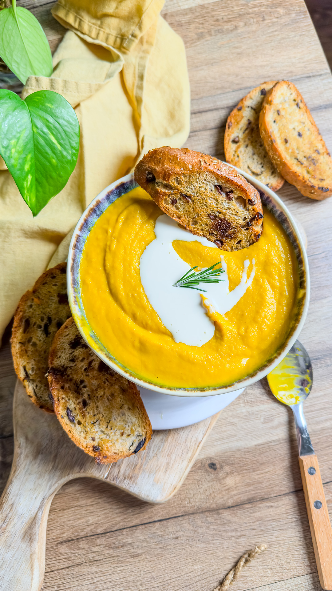 recette healthy-Velouté de butternut et carottes rôties